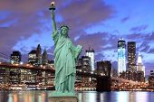 picture of bridge  - Brooklyn Bridge and The Statue of Liberty at Night - JPG 