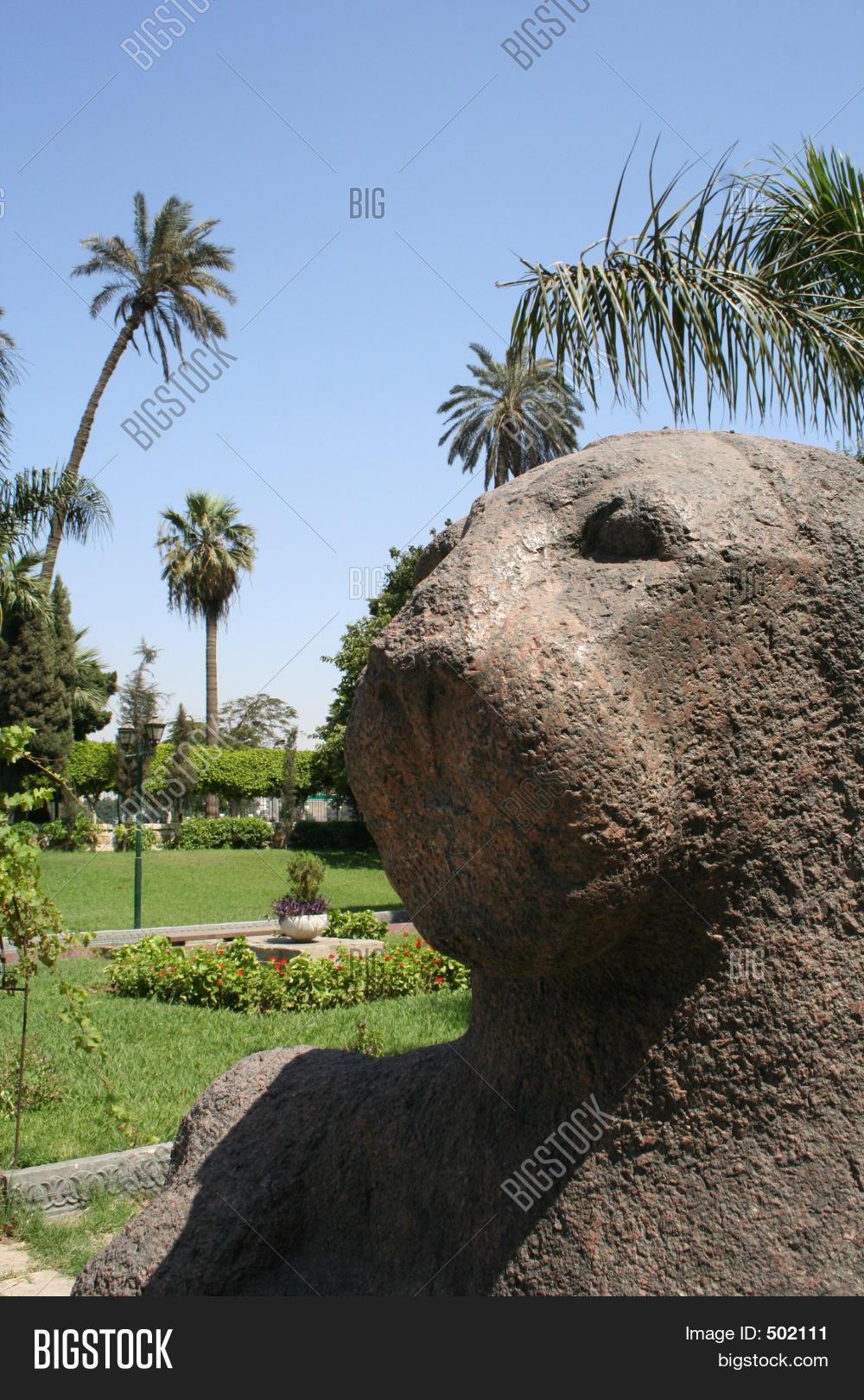 Ancient Egyptian Lion Statue Image & Photo Bigstock