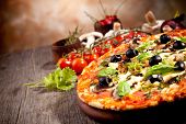 foto of restaurant  - Fresh italian pizza - JPG 
