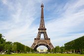 image of france  - Tower in Paris - JPG 