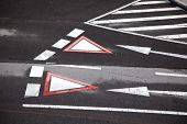 picture of yield  - yield sign marked at the street in vienna Austria - JPG 