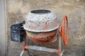 pic of mixer  - Concrete Mixer - JPG 