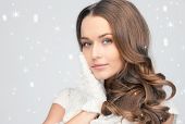 image of beauty  - picture of beautiful woman in white gloves - JPG 