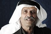 foto of man  - Mature Arabic man with traditional clothes - JPG 
