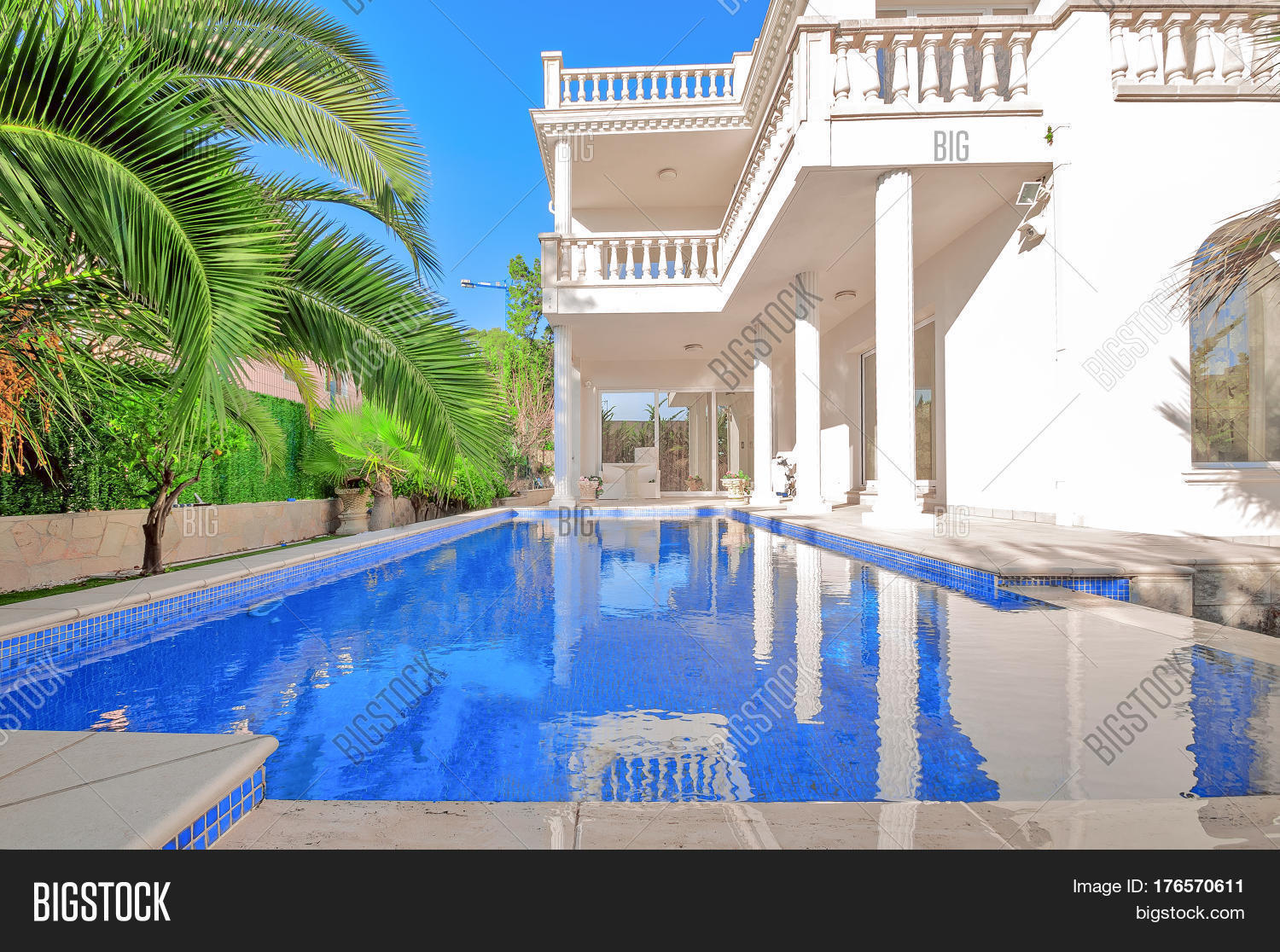 Luxury White House Swimming Pool. Image & Photo Bigstock