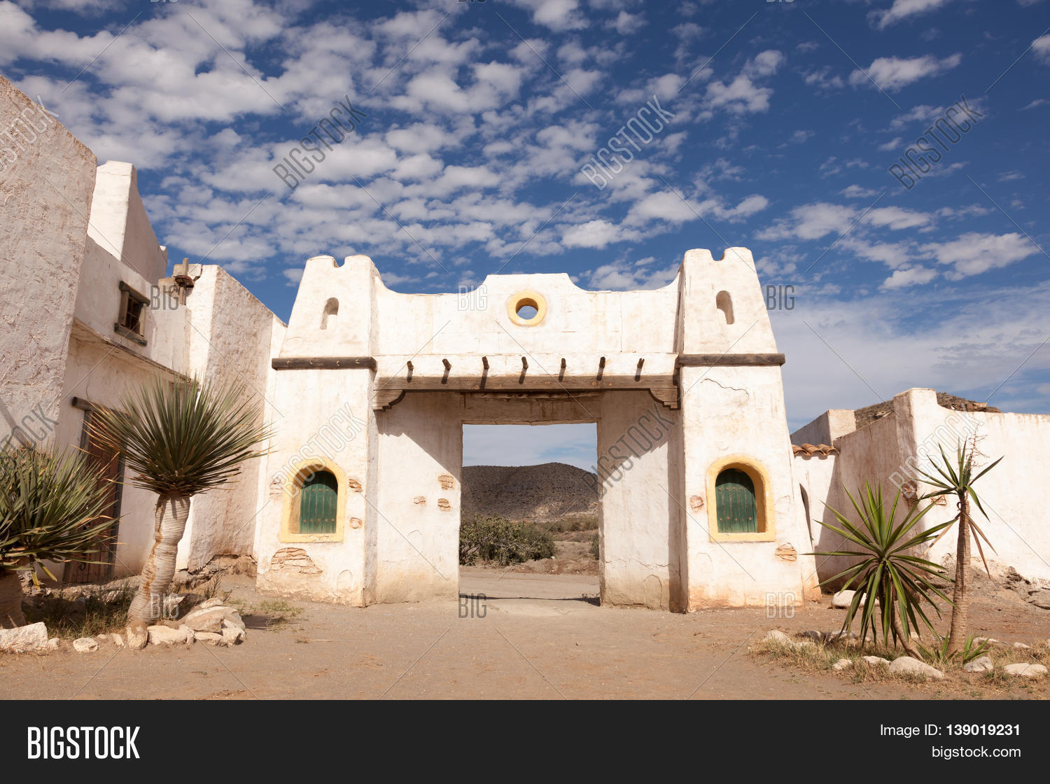 Picturesque old abandoned mexican pueblo village scenery Stock Photo