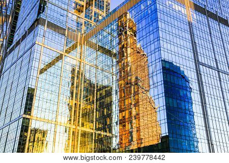 Poster: Skyscraper Exterior Mirror Reflection In