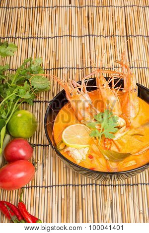 Tom Yum Goong, Thai Hot Spicy Soup Shrimp