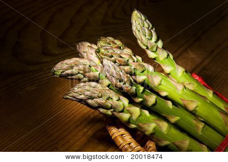 Grüner Spargel