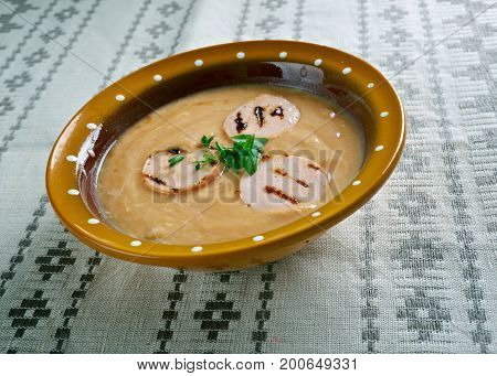 Sour Rye Soup  Zur