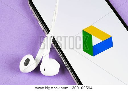 Helsinki, Finland, May 4, 2019: Google Drive Application Icon On Apple Iphone X Screen Close-up. Goo