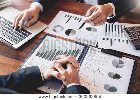 Business Corporate Team Brainstorming, Planning Strategy Having A Discussion Analysis Investment Res