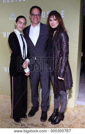 LOS ANGELES - MAY 8:  Ondine CaolIla Bader, Diedrich Bader, Dulcy Rogers at 