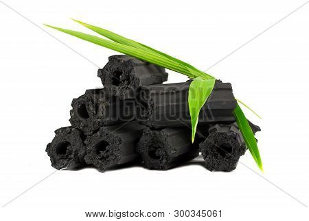 Natural Wood Charcoal,bamboo Charcoal Powder Has Medicinal Properties With Traditional Charcoal Isol