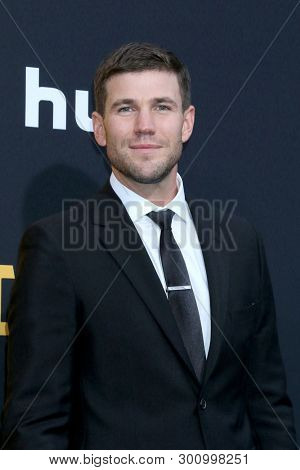 LOS ANGELES - MAY 7:  Austin Stowell at the 