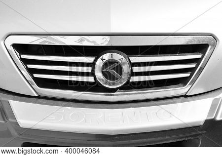 Kia Chrome Metal Logo, Luxury Car In Istanbul City, March 21 2012 Istanbul Pendik Turkey Used Car Ma