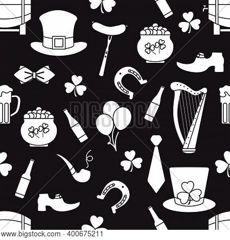 Irish Vector Seamless Pattern Happy St. Patrick's Day Illustration Ireland Shamrock Horseshoe Smokin