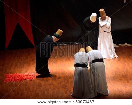 Sufi Whirling Dervish (semazen) Dances