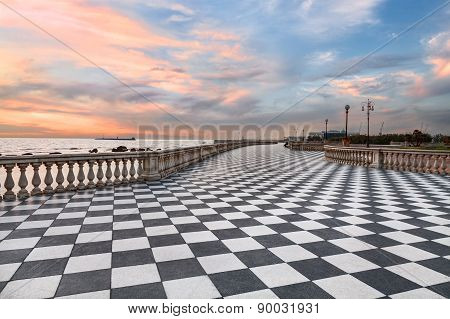 Promenade Of Livorno, Tuscany, Italye