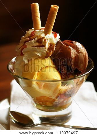 ice cream, gourmet foood 