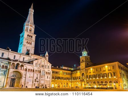 Cathedral And Town Hall Of Modena - Italy