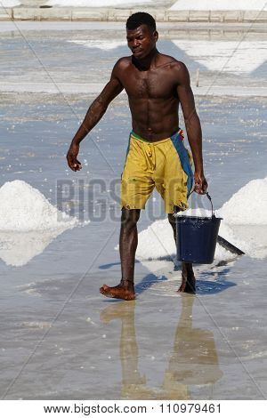 Salt extraction