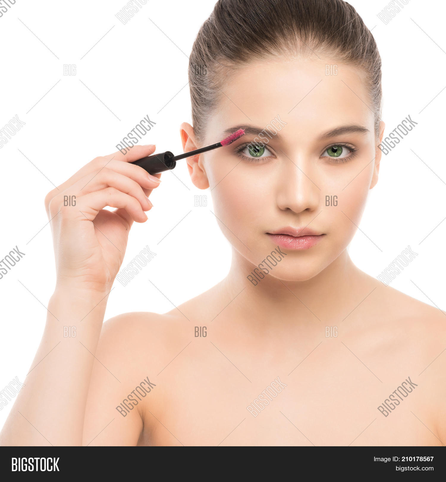 Apply up to. Apply application. Apply up to. Позы для фото с кистями для макияжа. Секреты стойкого макияжа глаз.