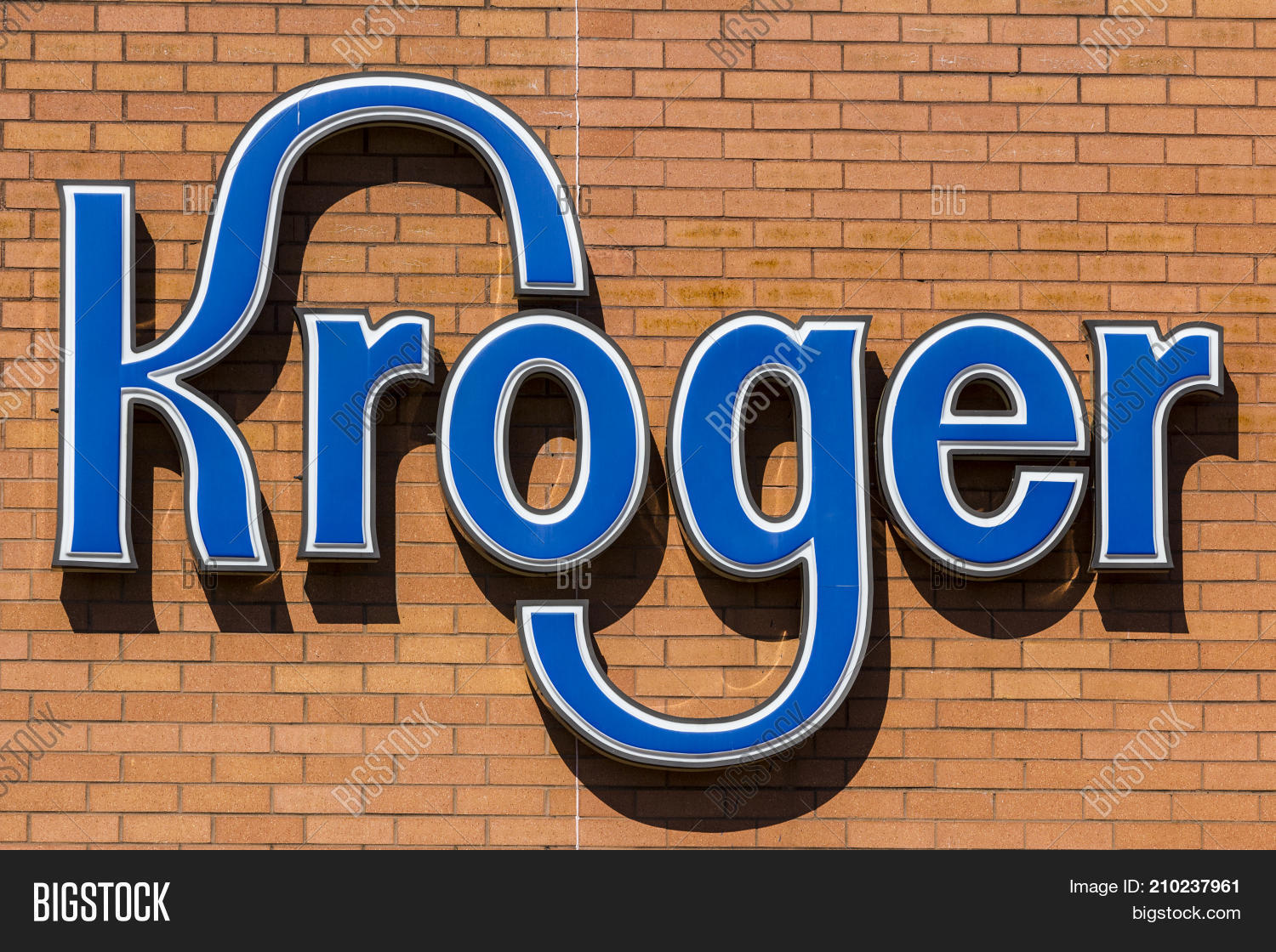 Indianapolis Circa Image & Photo (Free Trial) Bigstock