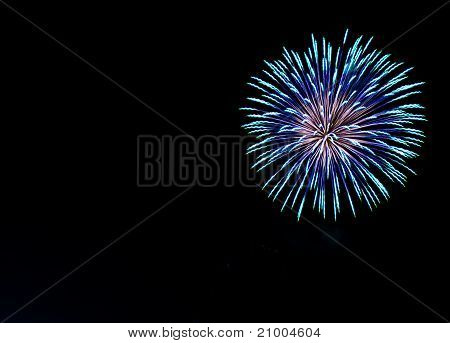 블루와 아쿠아 불꽃놀이