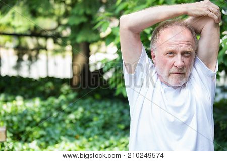 Stretching Before A Workout