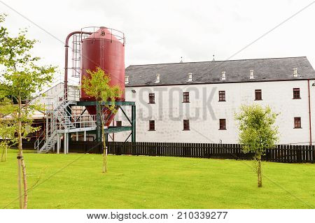 Old Bushmills Whiskey Distillery