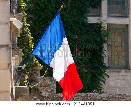 Flag Of France (french: Drapeau Français) Is A Tricolour Flag Featuring Three Vertical Bands Coloure