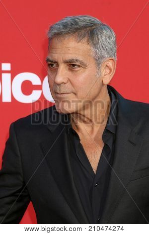 LOS ANGELES - OCT 22:  George Clooney at the 
