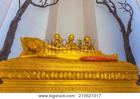 Golden Buddha Statues On Pagoda Of Wat Arun