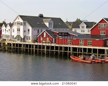 Casa de estilo noruego en la isla de Lofoten