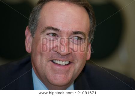 New Orleans, la 16. Juni: Gouverneur Mike Huckabee bei einer Signierstunde auf die republikanischen Führer