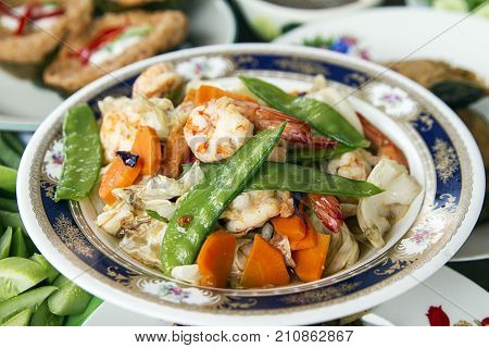 Pad Pak Ruam Mit thai food sauce