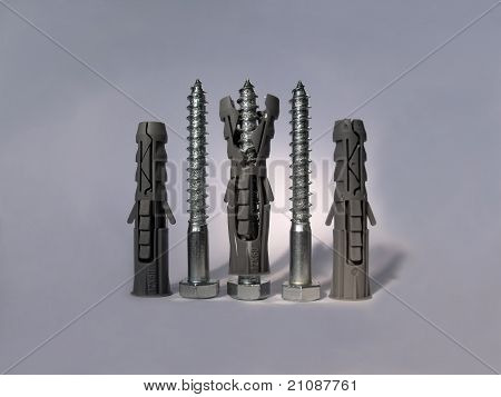 나사와 3 개의 플라스틱은 못
