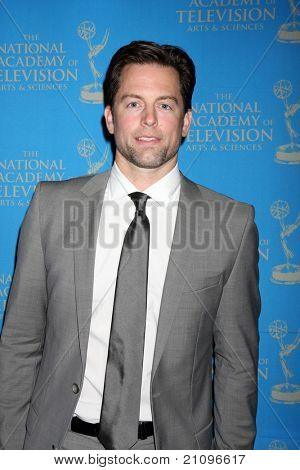 LOS ANGELES - JUN 17:  Michael Muhney arrives at the 38th Annual Daytime Creative Arts & Entertainment Emmy Awards at Westin Bonaventure Hotel on June 17, 2011 in Los Angeles, CA