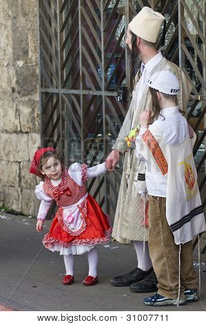 Purim In Mea Shearim