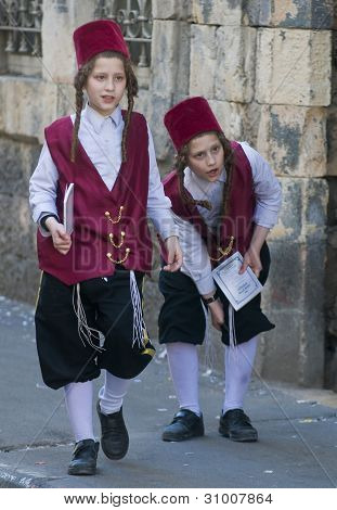 Purim i Mea Shearim