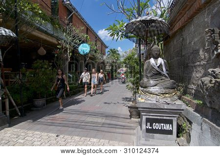 Ubud, Bali, Indonesia - 17th May 2019 : View On The Famous Jalan Goutama Road, One Of The Most Famou