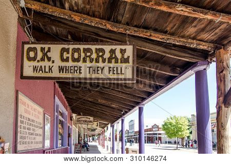 Tombstone, Arizona, Usa - May 1, 2019: Entrance To The Famous Ok Corral In Tombstone. The Small Town