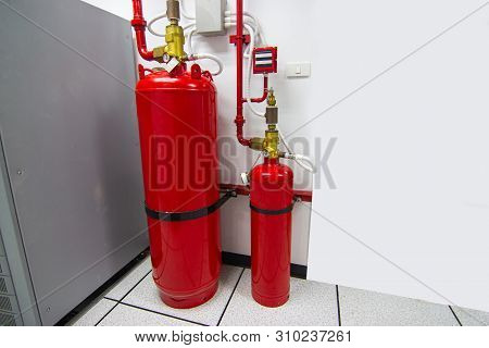 Fm-200 Suppression Systems, Fm200 Gas Flooding System, Gas Suppression System In Data Center Room