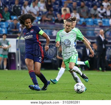 Kyiv, Ukraine - May 24, 2018: Wendie Renard Of Olympique Lyonnais (l) Fights For A Ball With Ewa Paj