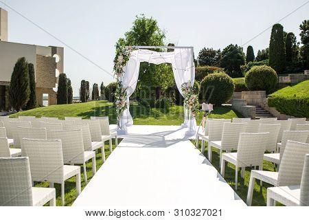 Beautiful Outgoing Wedding Set Up. Jewish Hupa  On Romantic Wedding Ceremony , Wedding Outdoor On Th
