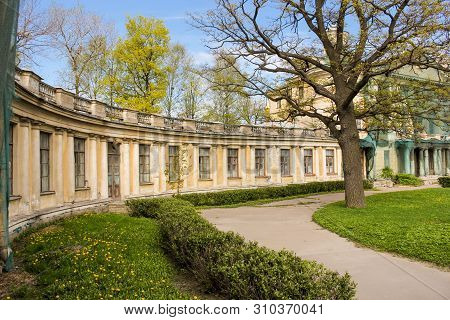 Left Half-round Outhouse Bezborodko.
Restored Buildings Of The Old-russian Architecture.