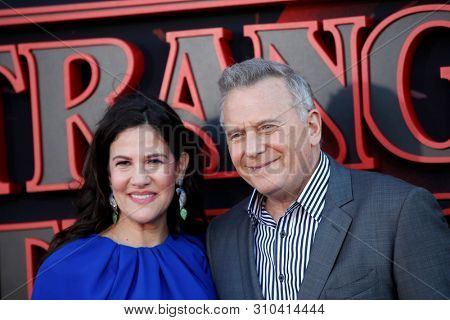 LOS ANGELES - JUN 28:  Paula Ravets, Paul Reiser at the 