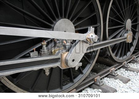 Train Wheels Detail Friedmann Power Steam Machine