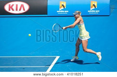 MELBOURNE - 14. ledna: Maria Sharapova Ruska v jejím prvním kole vyhrát nad Olga Puchkova nebo Russi